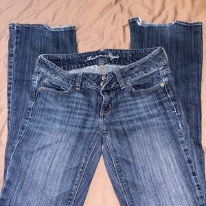 American Eagle Outfitters Women’s Medium Blue Jeans